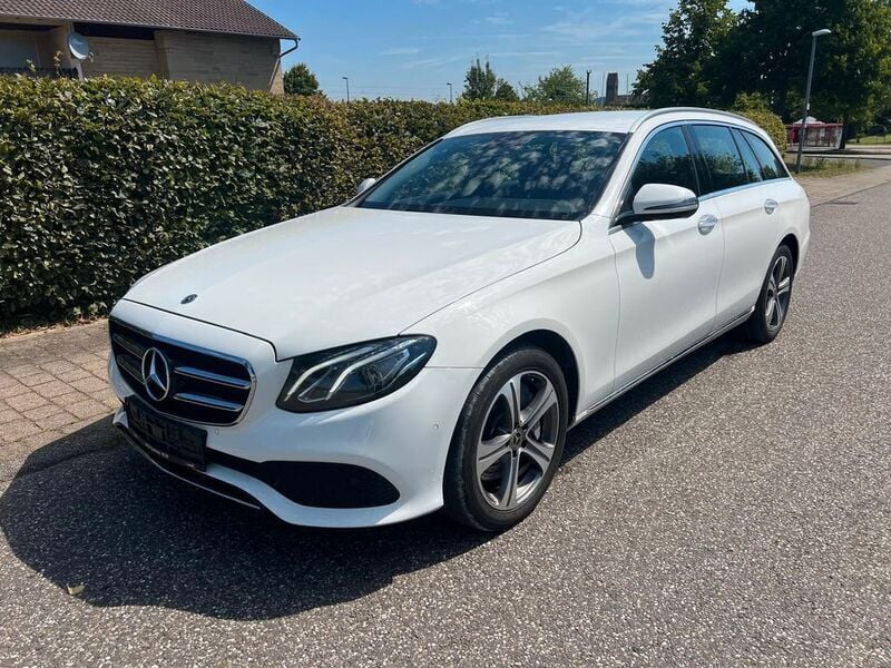 Gebraucht Mercedes E350 Avantgarde 286 PS (210 kW) 2019 Weiß Kombi