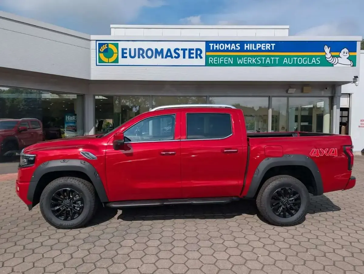 Neu Foton 4 159 PS (116 kW) 2026 Grau SUV