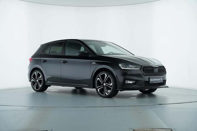 Gebraucht Skoda Fabia Monte Carlo 150 PS (110 kW) 2024 Schwarzmagic perleffekt Kleinwagen