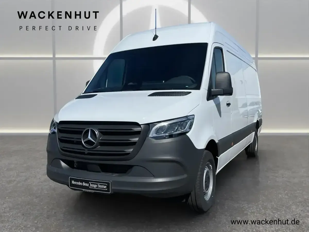 Gebraucht Mercedes Sprinter 170 PS (125 kW) 2026 Weiß Van