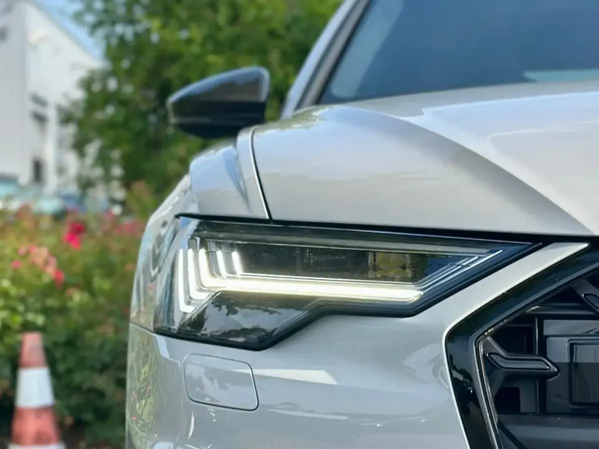 Gebraucht Audi S6 Sport 344 PS (253 kW) 2024 Individuallackierungen audi exclusive Kombi