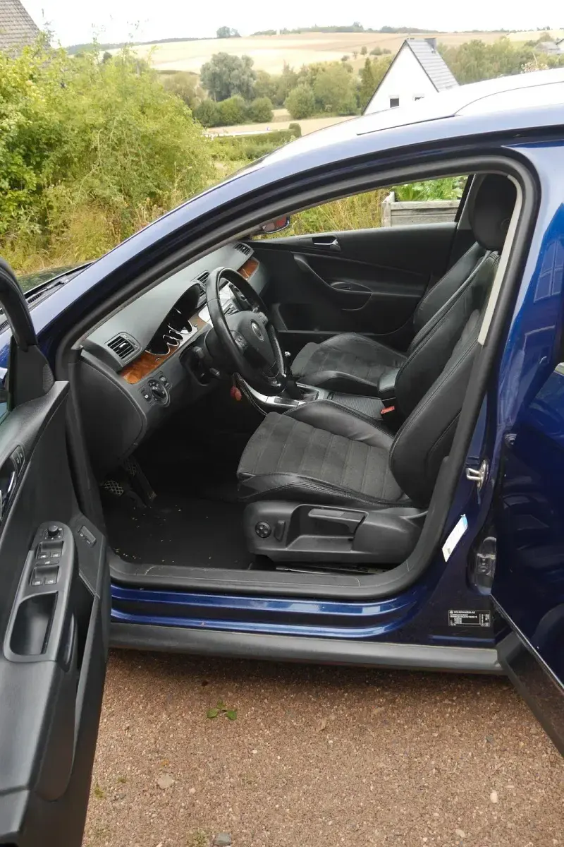 Gebraucht VW Passat 170 PS (125 kW) 2007 Blau Kombi