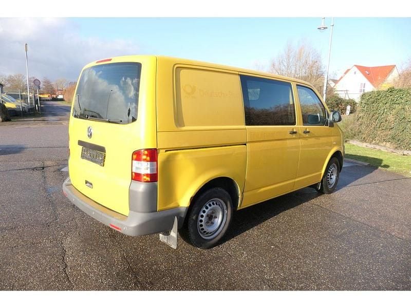 Gebraucht VW Transporter 84 PS (61 kW) 2010 Ginstergelb r1032 Van