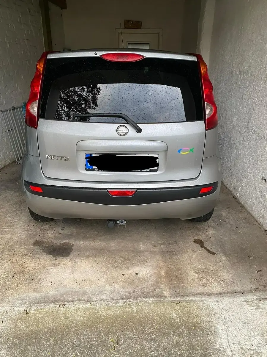 Gebraucht Nissan Note 110 PS (80 kW) 2006 Silber Kleinwagen