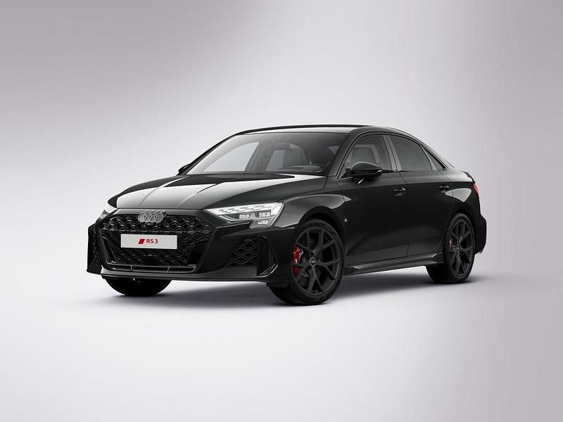 Mythosschwarz metallic Neu 2025 Audi RS3 Sport Kleinwagen | 71.900 € (Guter Preis) - Bild 1/4
