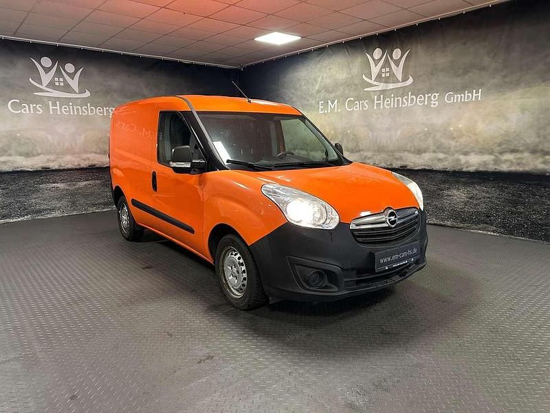 Orange Gebraucht 2017 Opel Combo Van / Kleinbus | 5.500 € - Bild 1/4
