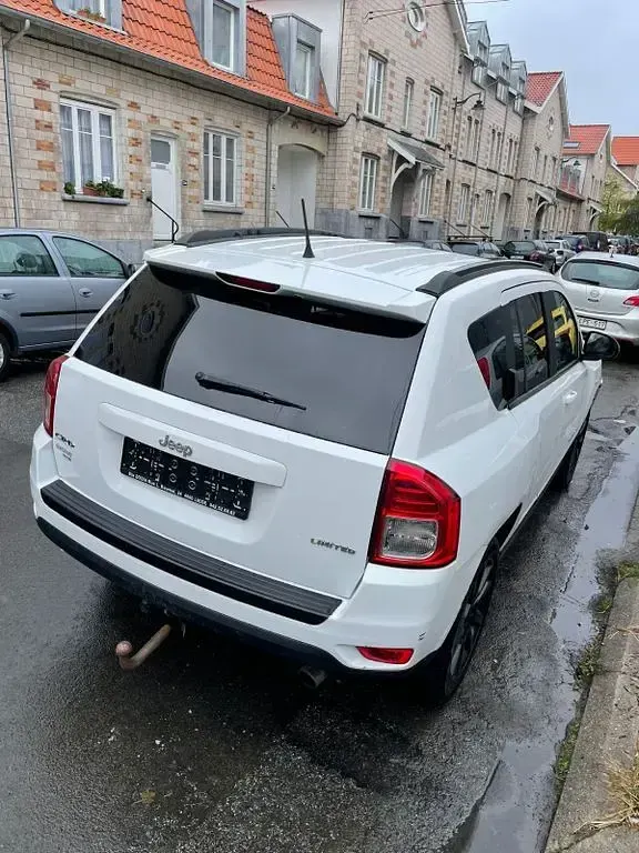 Gebraucht Jeep Compass Limited 163 PS (119 kW) 2012 Weiß SUV
