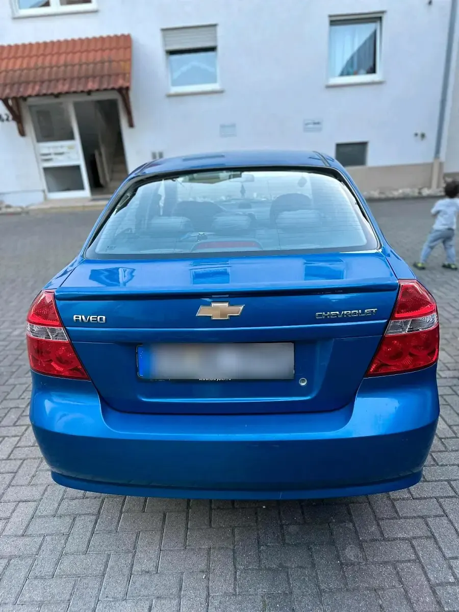 Używany Chevrolet Aveo 84 KM (61 kW) 2010 Niebieski Sedan/Limuzyna