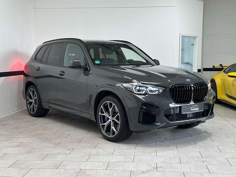 Gebraucht BMW X5 M 530 PS (389 kW) 2023 Grau SUV