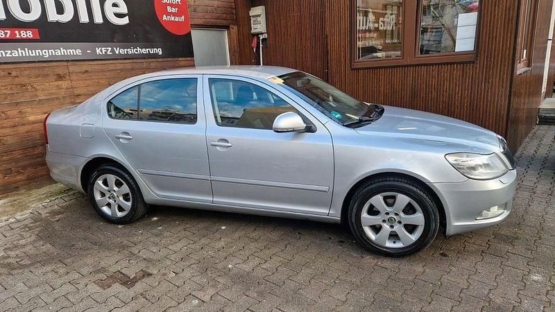 Gebraucht Skoda Octavia 160 PS (117 kW) 2010 Silber Limousine