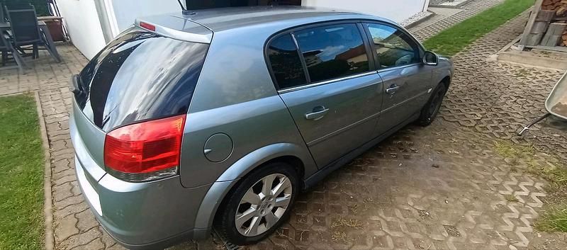Gebraucht Opel Signum 138 PS (101 kW) 2004 Silber Kleinwagen