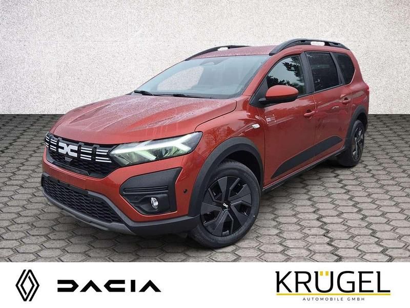 Terracottabraun metallic Neu 2025 Dacia Jogger Expression Limousine | 23.119 € (Fairer Preis) - Bild 1/4