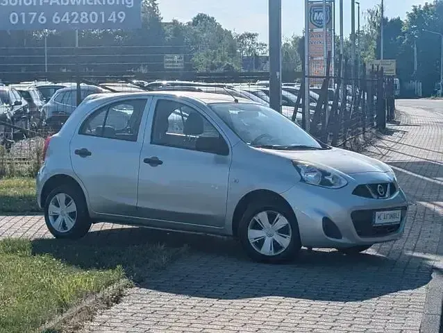 Gebraucht Nissan Micra Visia 80 PS (58 kW) 2015 Silber Kleinwagen