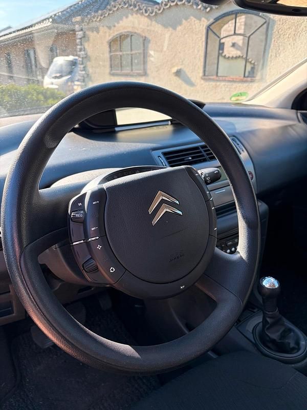 Gebraucht Citroën C4 88 PS (64 kW) 2010 Blau Limousine