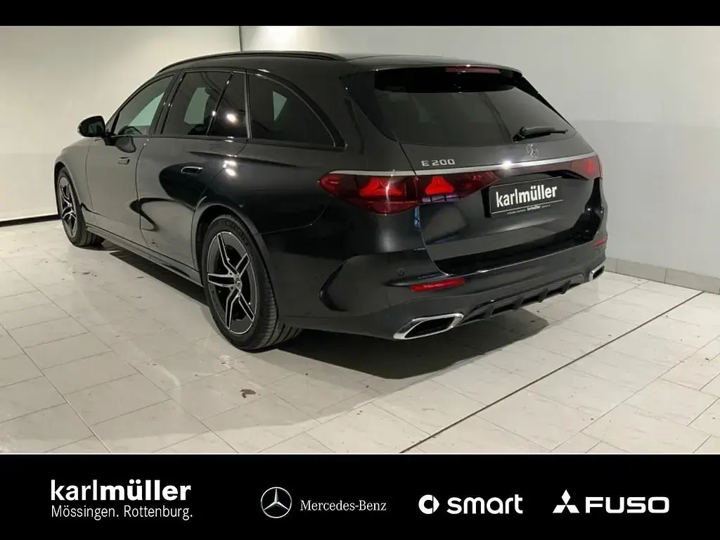 Używany Mercedes E200 Advanced 204 KM (150 kW) 2024 Szary Sedan/Limuzyna