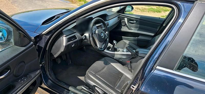 Gebraucht BMW 330 258 PS (189 kW) 2006 Limousine