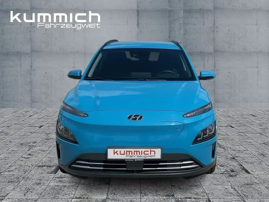 Gebraucht Hyundai Kona Trend 150 kW (204 PS) 2023 Blau SUV