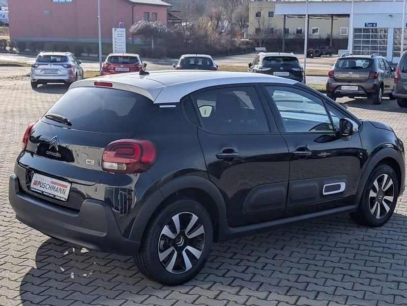 Gebraucht Citroën C3 PureTech 110 PS (80 kW) 2024 Perla nera schwarz metallic Kleinwagen