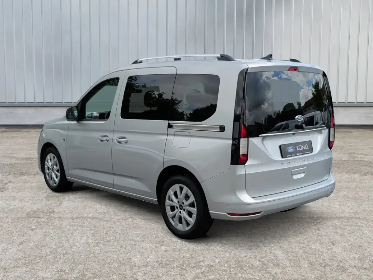 Neu Ford Tourneo Connect Titanium 122 PS (89 kW) 2026 Silber Van / Kleinbus