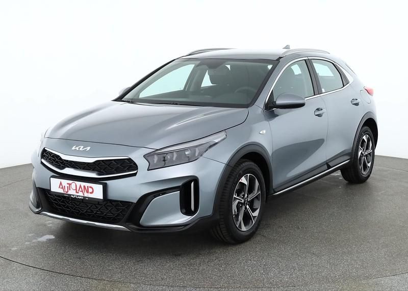 Neu Kia XCeed 150 PS (110 kW) 2026 Silber SUV