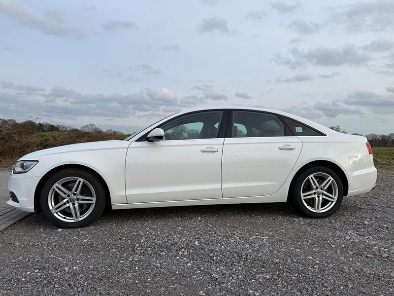 Gebraucht Audi A6 245 PS (180 kW) 2015 Weiß Limousine