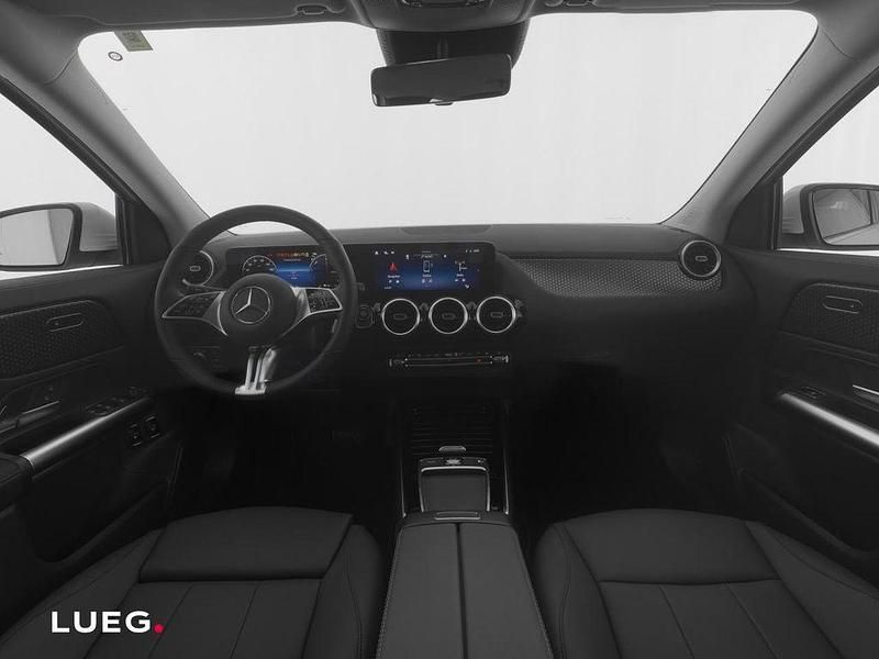 Gebraucht Mercedes GLA250 Progressive 218 PS (160 kW) 2024 Weiß SUV