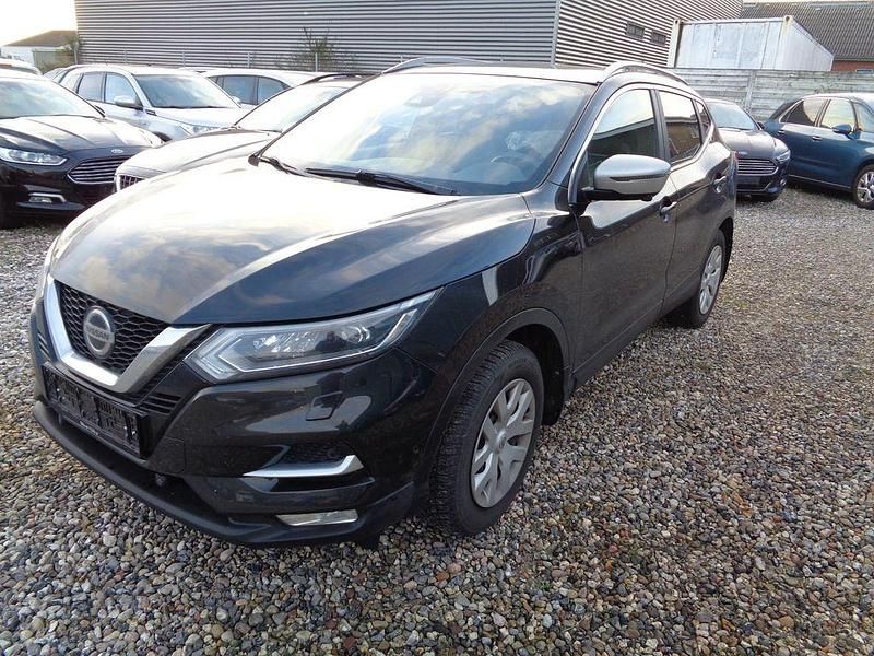 Schwarz Gebraucht 2020 Nissan Qashqai Tekna+ SUV | 12.900 € (Superpreis) - Bild 1/4