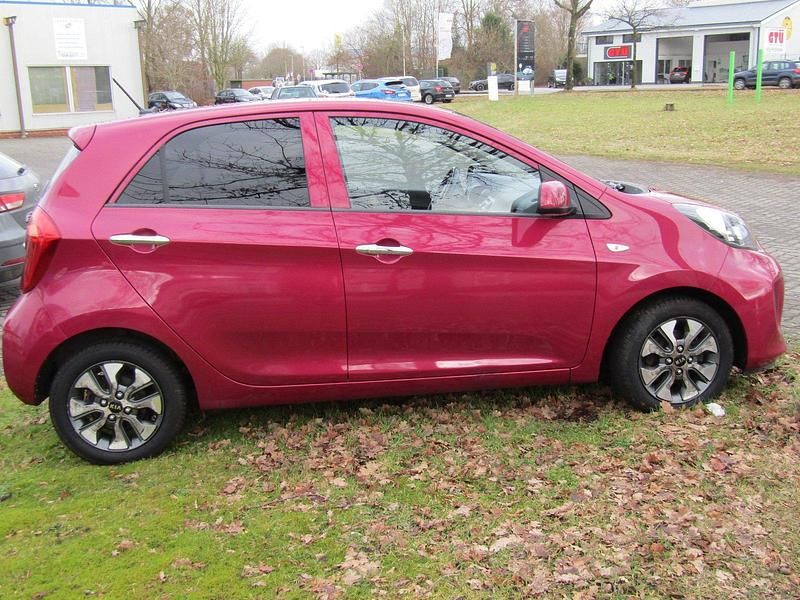 Gebraucht Kia Picanto DREAM-TEAM Edition 84 PS (61 kW) 2015 Rot Kleinwagen