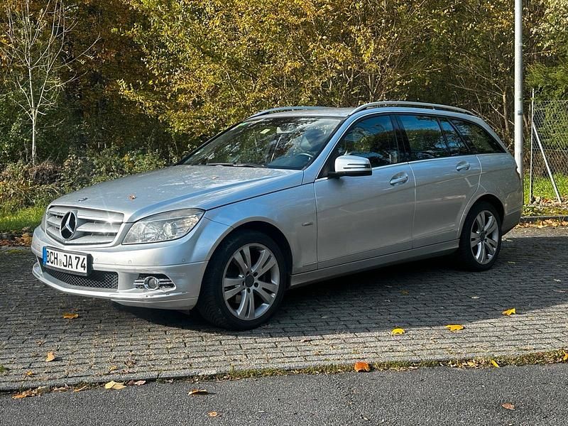 Silber Gebraucht 2009 Mercedes C220 Kombi | 3.500 € (Fairer Preis) - Bild 1/4