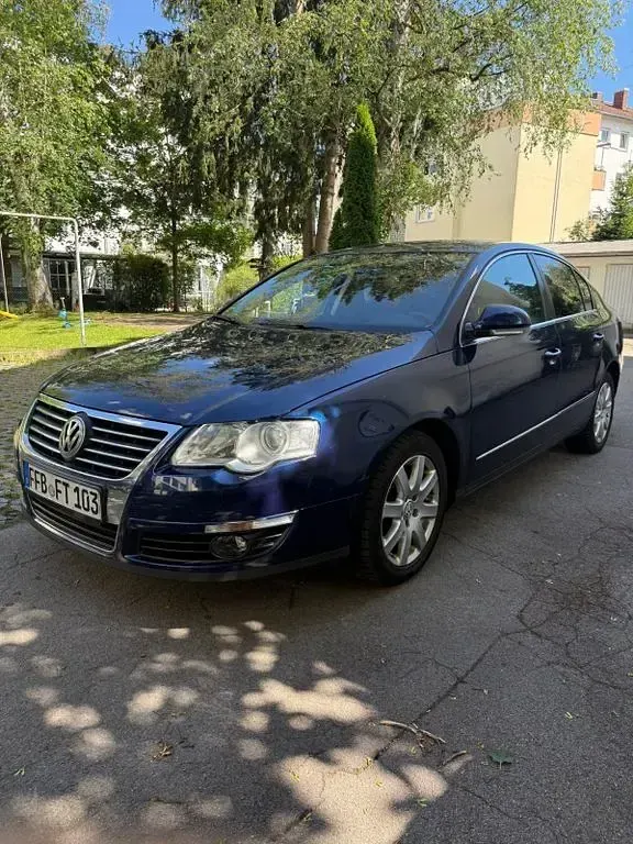 Gebraucht VW Passat Highline 110 PS (80 kW) 2010 Blau Limousine