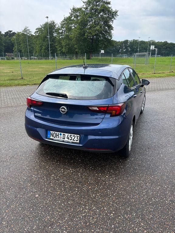Gebraucht Opel Astra Elegance 122 PS (89 kW) 2020 Blau Limousine