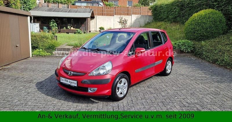 Rot Gebraucht 2006 Honda Jazz LS Kleinwagen | 1.750 € (Fairer Preis) - Bild 1/4