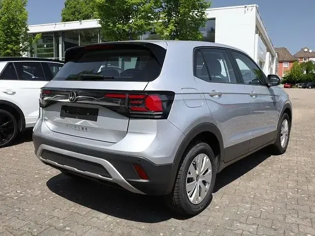 Gebraucht VW T-Cross 95 PS (69 kW) 2025 Reflexsilber metallic SUV