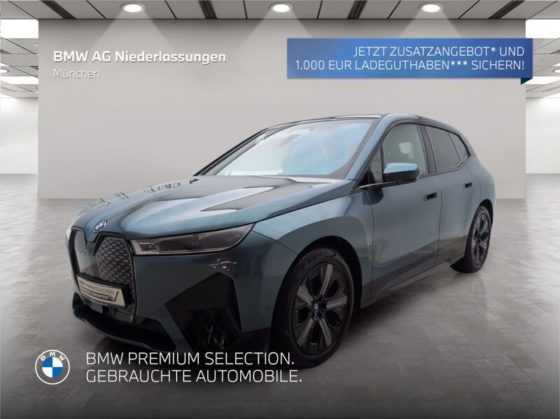 Blau Gebraucht 2024 BMW iX Sport Line SUV | 79.206 € (Fairer Preis) - Bild 1/2