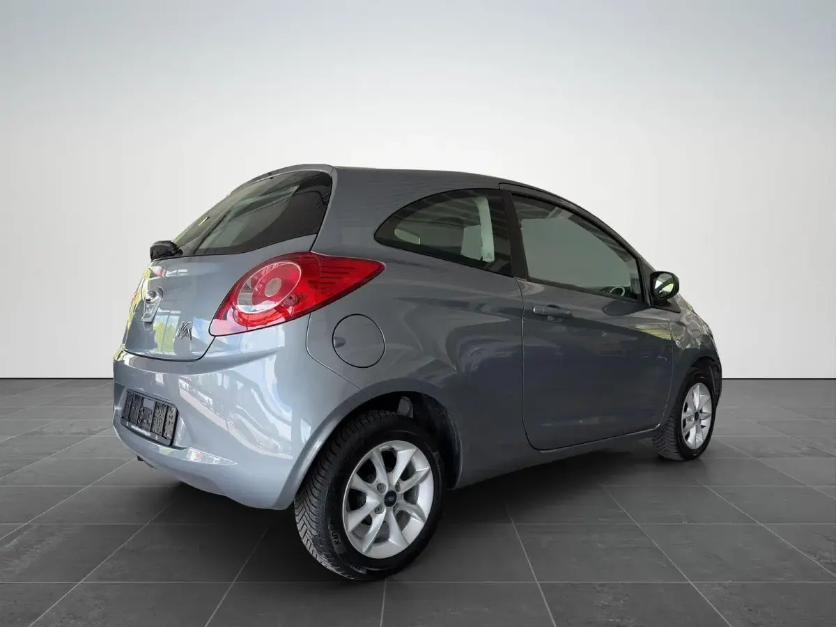Gebraucht Ford Ka Cool & Sound Edition 69 PS (50 kW) 2014 Grau Kleinwagen