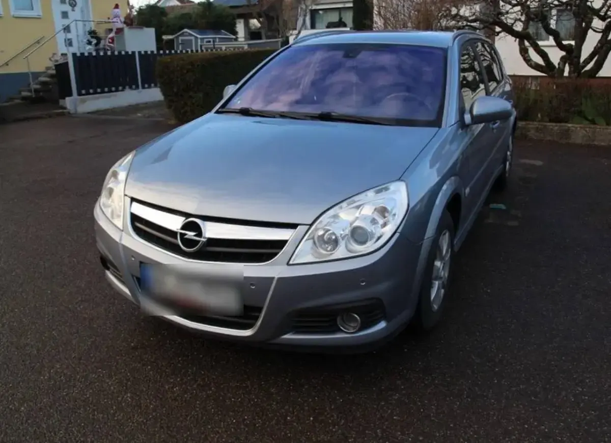 Gebraucht Opel Signum 150 PS (110 kW) 2008 Grün Kleinwagen