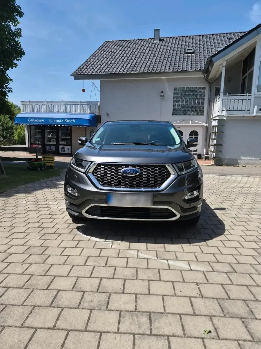 Gebraucht Ford Edge Vignale 211 PS (155 kW) 2016 Grau SUV