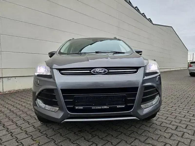 Gebraucht Ford Kuga Titanium 182 PS (133 kW) 2014 Grau SUV