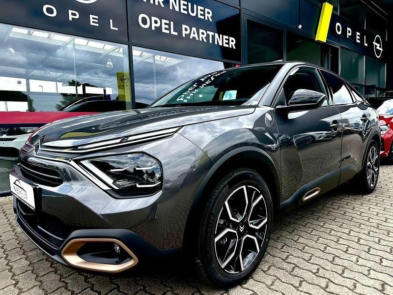 Grau Gebraucht 2023 Citroën e-C4 Limousine | 22.990 € (Fairer Preis) - Bild 1/4