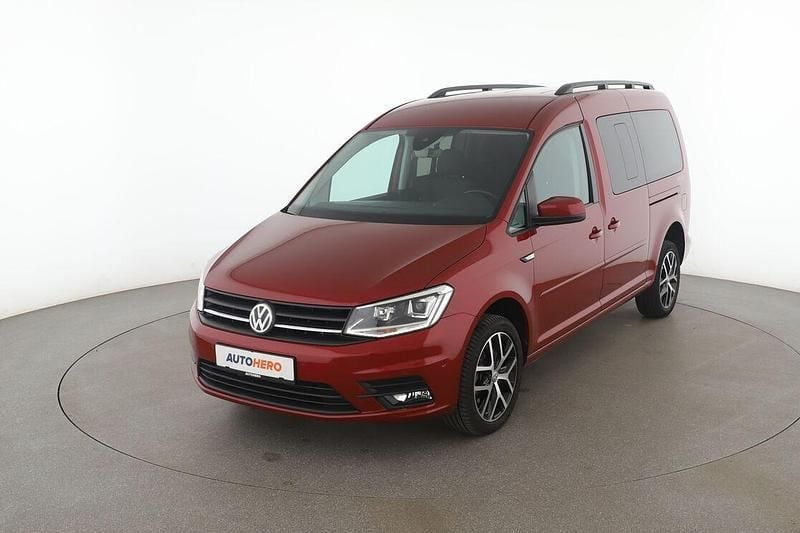 Rot Gebraucht 2020 VW Caddy Maxi Beach Van / Kleinbus | 31.890 € (Fairer Preis) - Bild 1/3