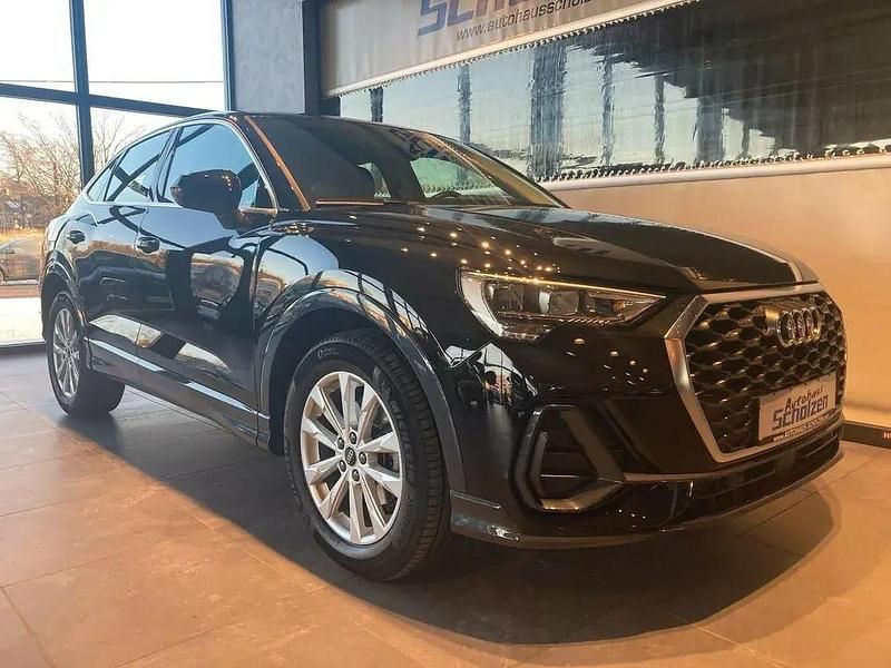 Gebraucht Audi Q3 Sportback Performance 150 PS (110 kW) 2023 Schwarz SUV