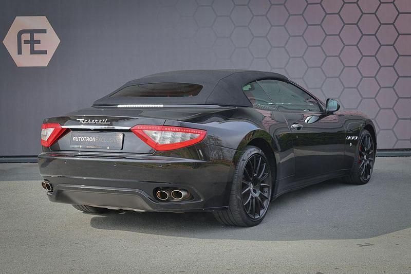 Gebraucht Maserati GranCabrio 441 PS (324 kW) 2012 Schwarz Cabrio
