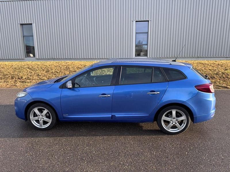 Blau Gebraucht 2012 Renault Mégane GT Line GT-Line Limousine | 4.800 € (Fairer Preis) - Bild 1/4