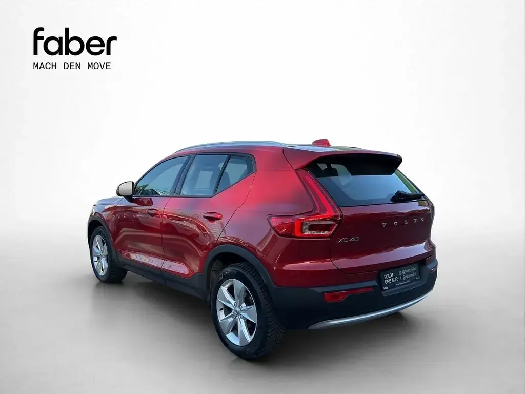Gebraucht Volvo XC40 Core 129 PS (94 kW) 2023 Rot SUV