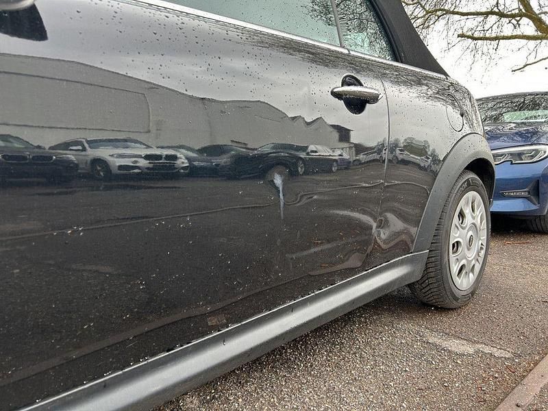 Second-hand Mini Cooper Cabriolet 122 CP (89 kW) 2011 Negru Cabrio