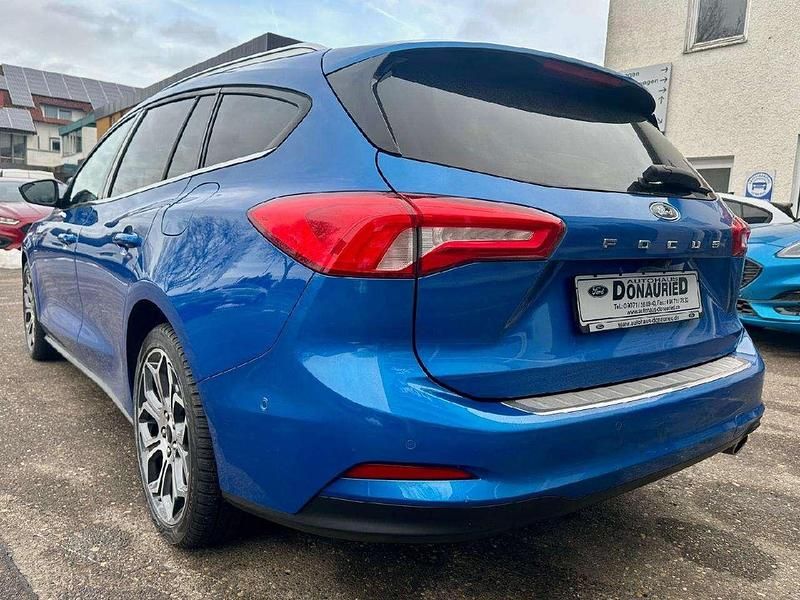 Gebraucht Ford Focus Titanium 150 PS (110 kW) 2019 Dynamicblau metallic (metallic) Kombi