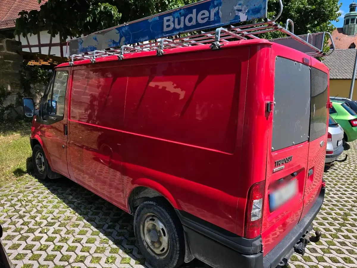 Gebraucht Ford Transit 86 PS (63 kW) 2011 Rot Van / Kleinbus