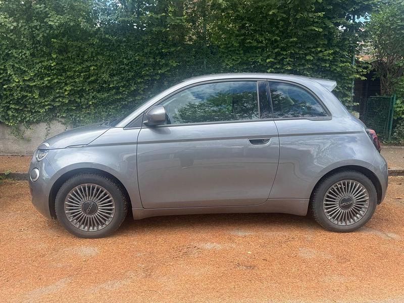 Gebraucht Fiat 500e Icon 86 kW (118 PS) 2021 Grau Limousine