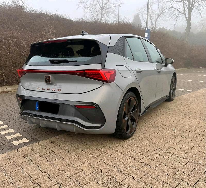 Gebraucht Cupra Born 150 kW (204 PS) 2023 Grau Kleinwagen