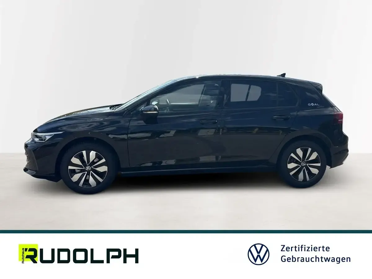 Gebraucht VW Golf VIII Goal 150 PS (110 kW) 2025 Grenadillschwarz metallic Limousine